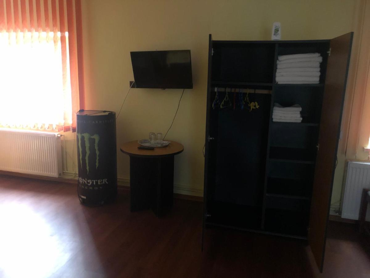 Hotel Casa Cleopatra Două Mai Zewnętrze zdjęcie