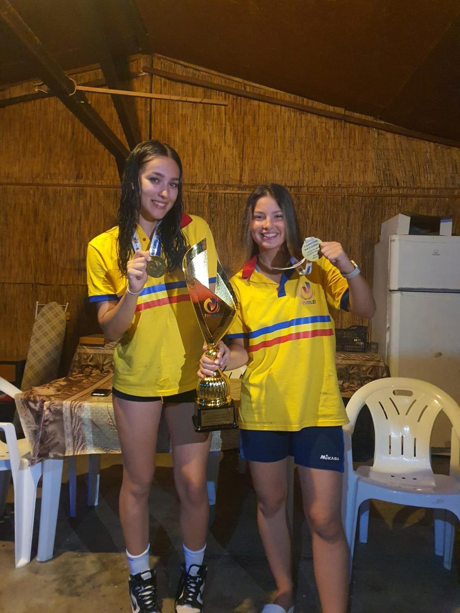 Hotel Casa Cleopatra Două Mai Zewnętrze zdjęcie