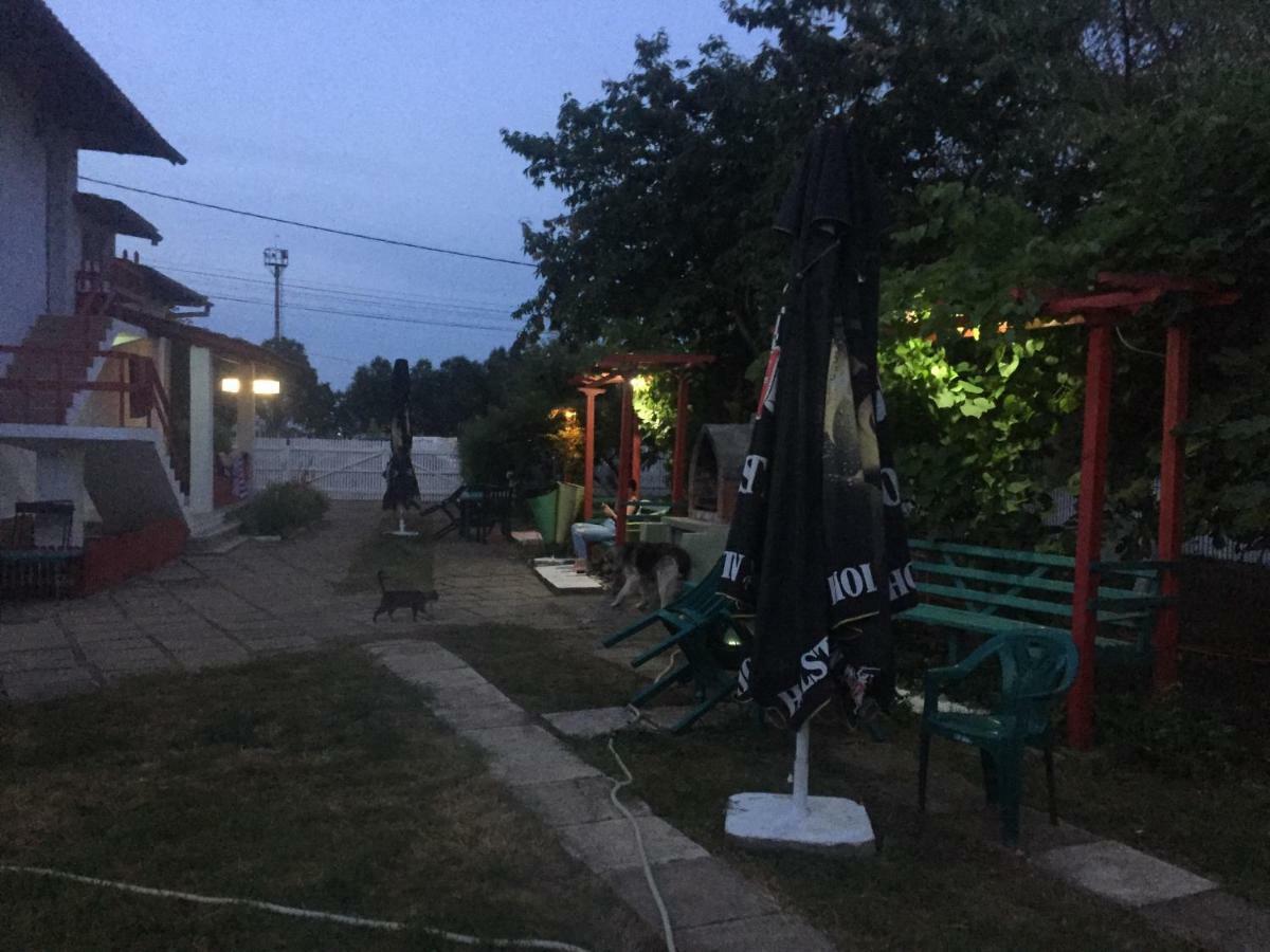 Hotel Casa Cleopatra Două Mai Zewnętrze zdjęcie