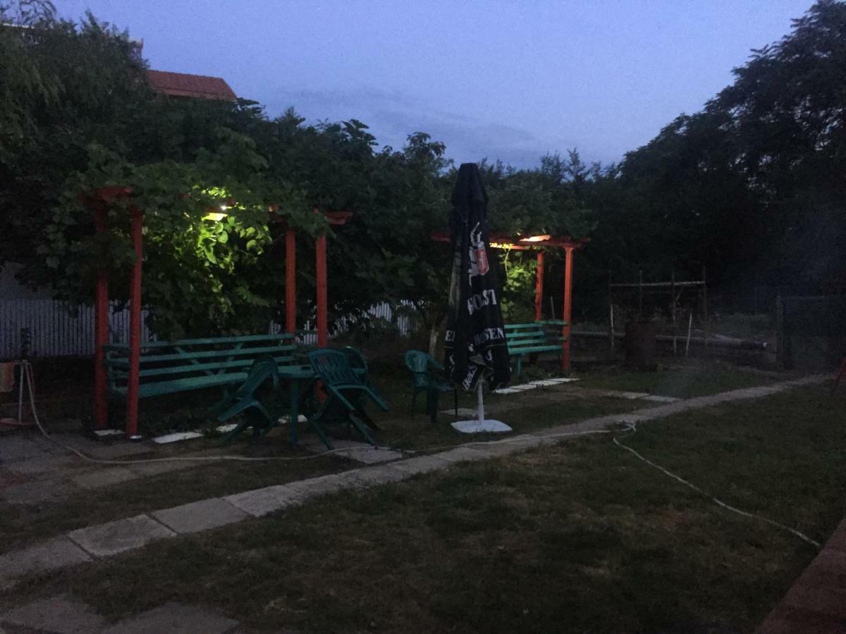 Hotel Casa Cleopatra Două Mai Zewnętrze zdjęcie