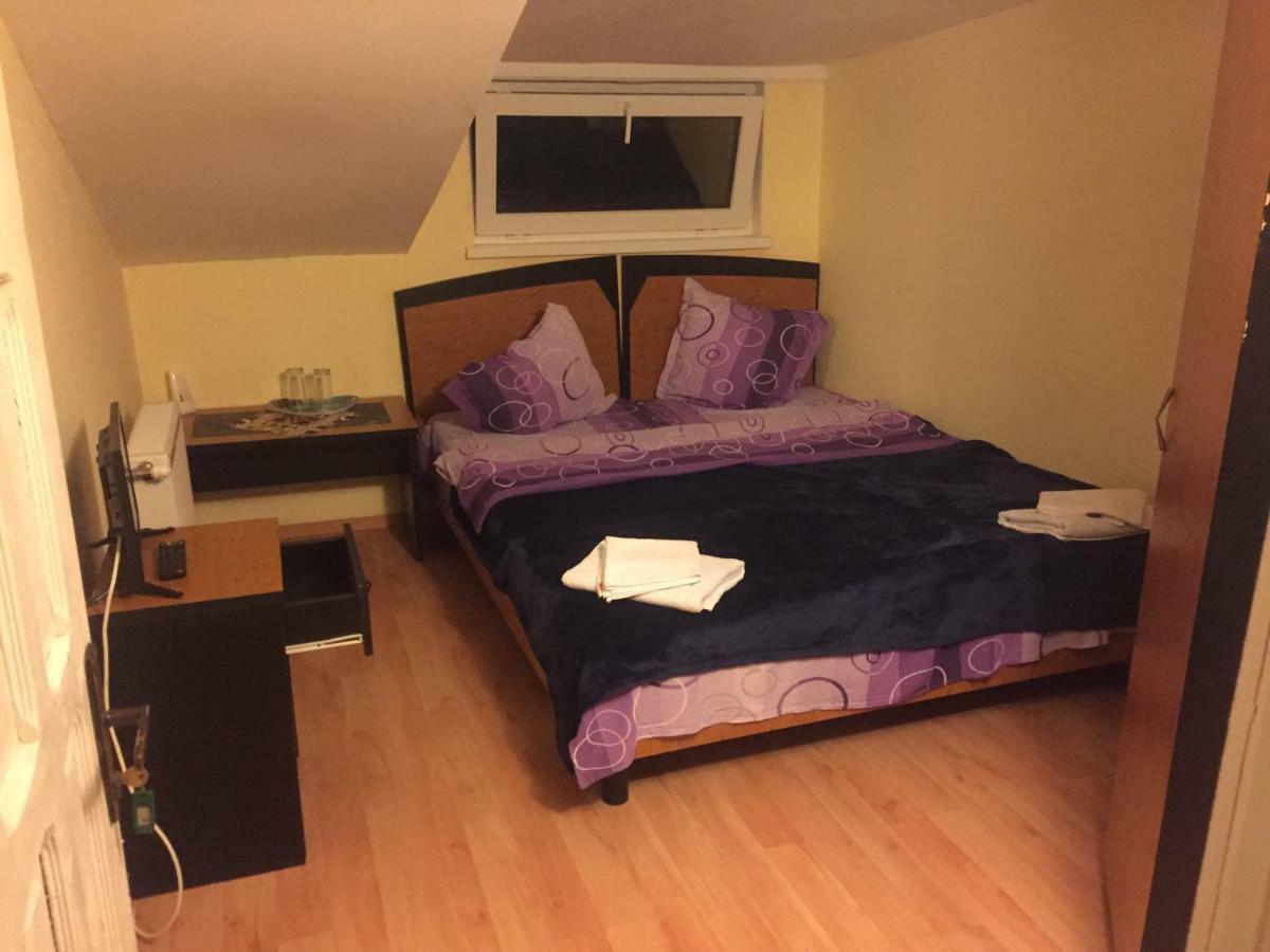 Hotel Casa Cleopatra Două Mai Zewnętrze zdjęcie
